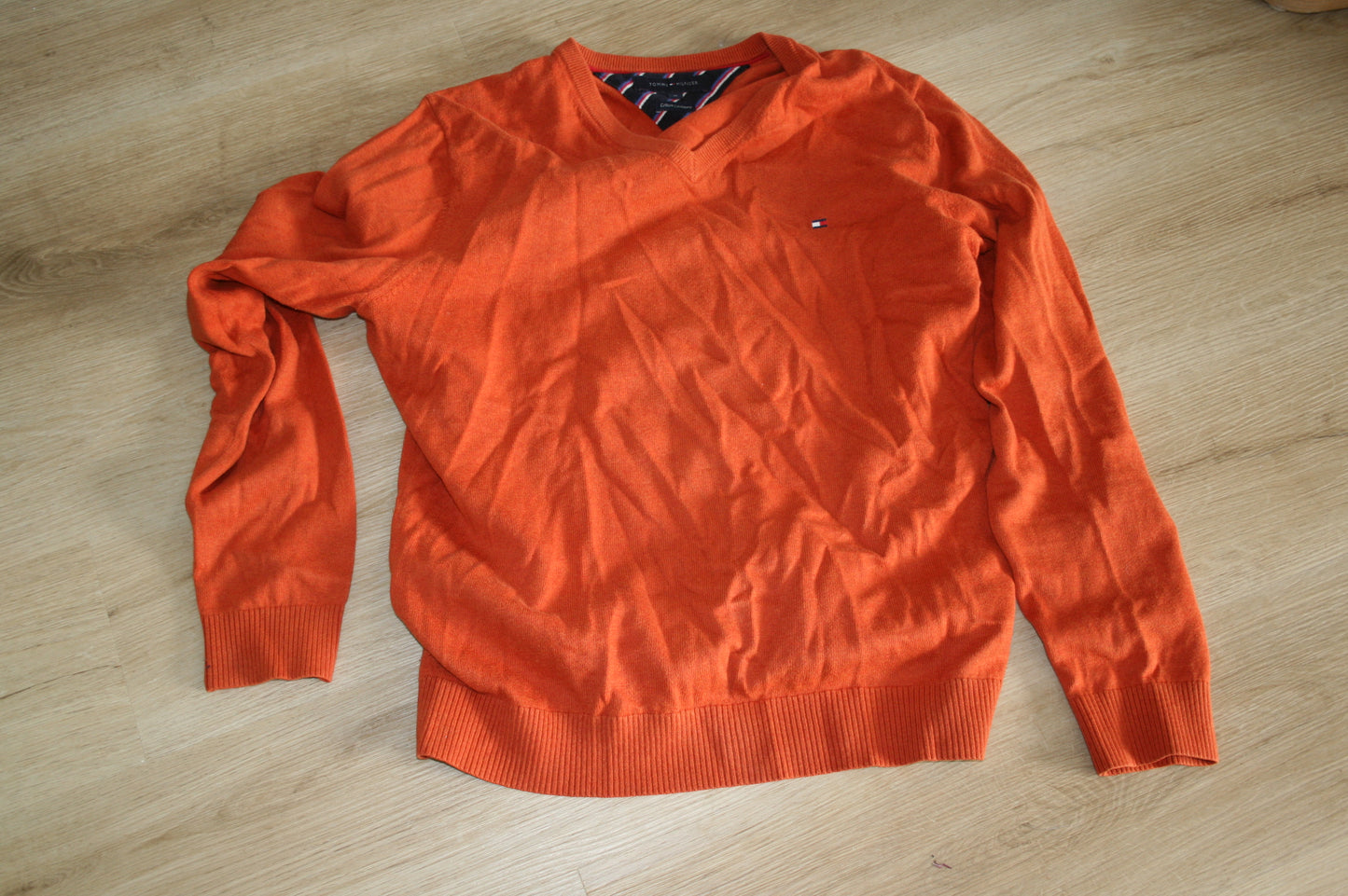 Tommy Hilfiger Herren Baumwolle Kaschmir V-Ausschnitt Orange Pullover Größe M