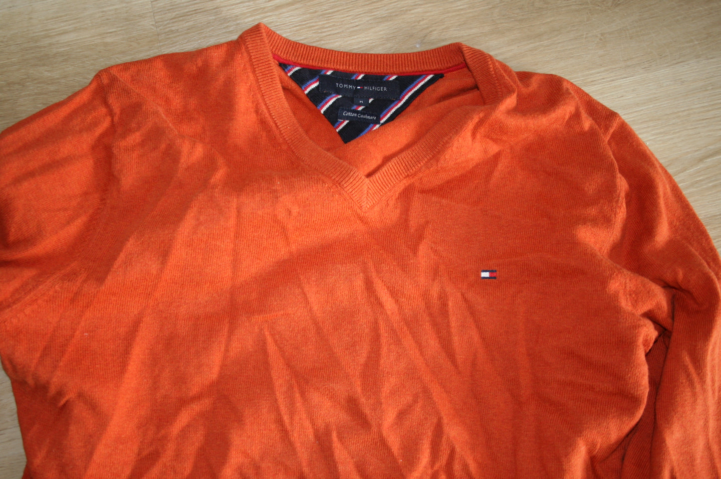 Tommy Hilfiger Herren Baumwolle Kaschmir V-Ausschnitt Orange Pullover Größe M